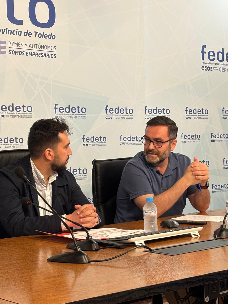 redpuntoes's tweet photo. 🤝 La transformación digital también se impulsa desde el territorio.
📍Hoy visitamos la Oficina @Acelerapyme de @fedetoempresas , que acompaña a pymes y autónomos de la provincia de Toledo con asesoramiento, formación y herramientas para afrontar con éxito su digitalización. https://t.co/UfUnvFNU2X
