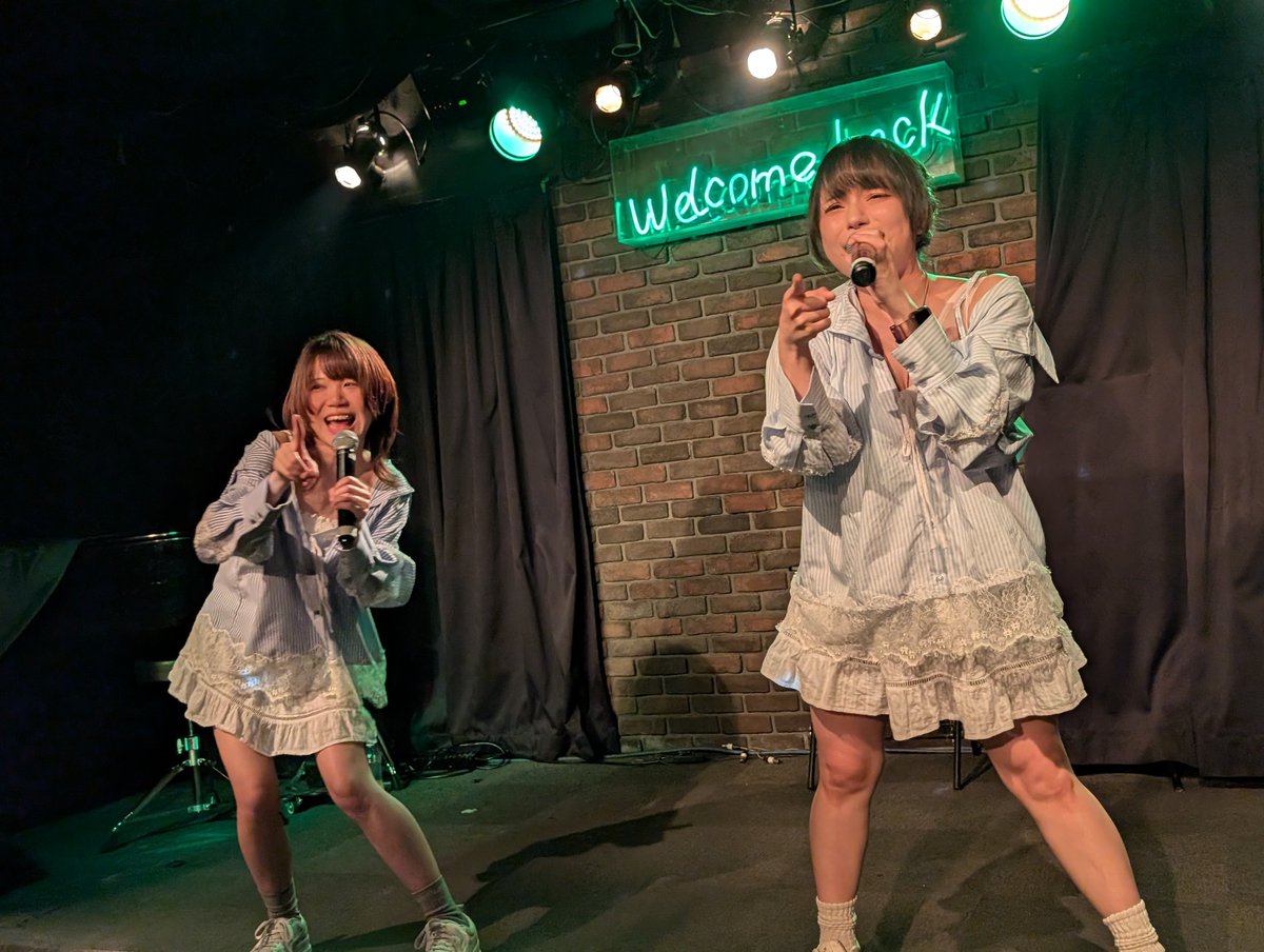 TOMTOM43193162's tweet photo. 7月1日
大塚ウェルカムバック♬
いつも楽しいライブをありがとう💞
なんちゃらアイドルライブ
通算1598回目 https://t.co/0xmUPQfdQx
