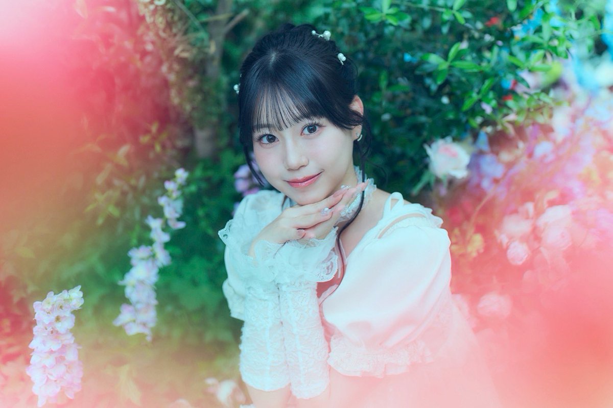 I24_yuyu's tweet photo. 次バズるsejuから誕生した、新アイドルグループ【Märmi メルミ】🪽🫧🤍

Märmiのメンバーゆゆです🍒´-
赤色の子で覚えてねっ⸜❤️⸝

#Märmi #メルミ #アイドル @marmi_seju https://t.co/wOQiJ3YG0b