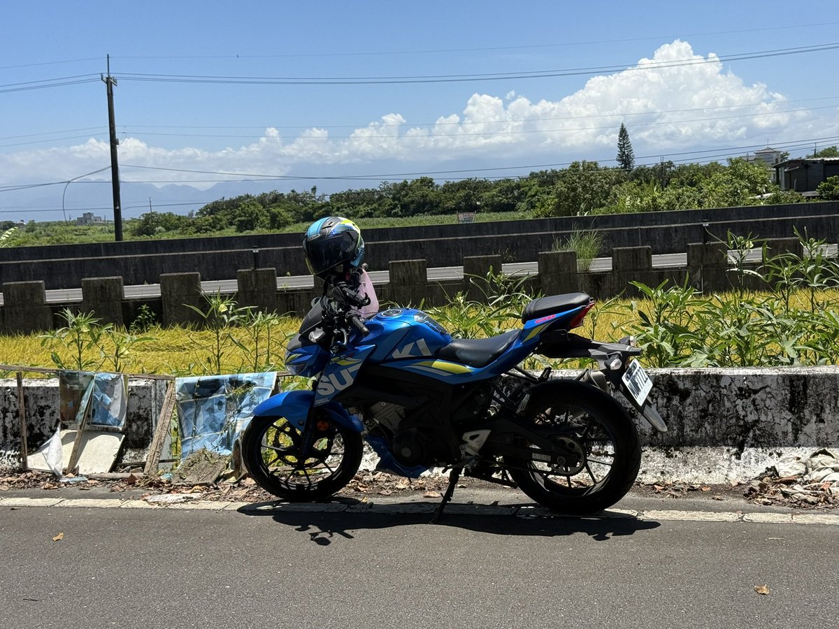 AkuWolf's tweet photo. 騎車😌 https://t.co/Ap9FmnZuZF