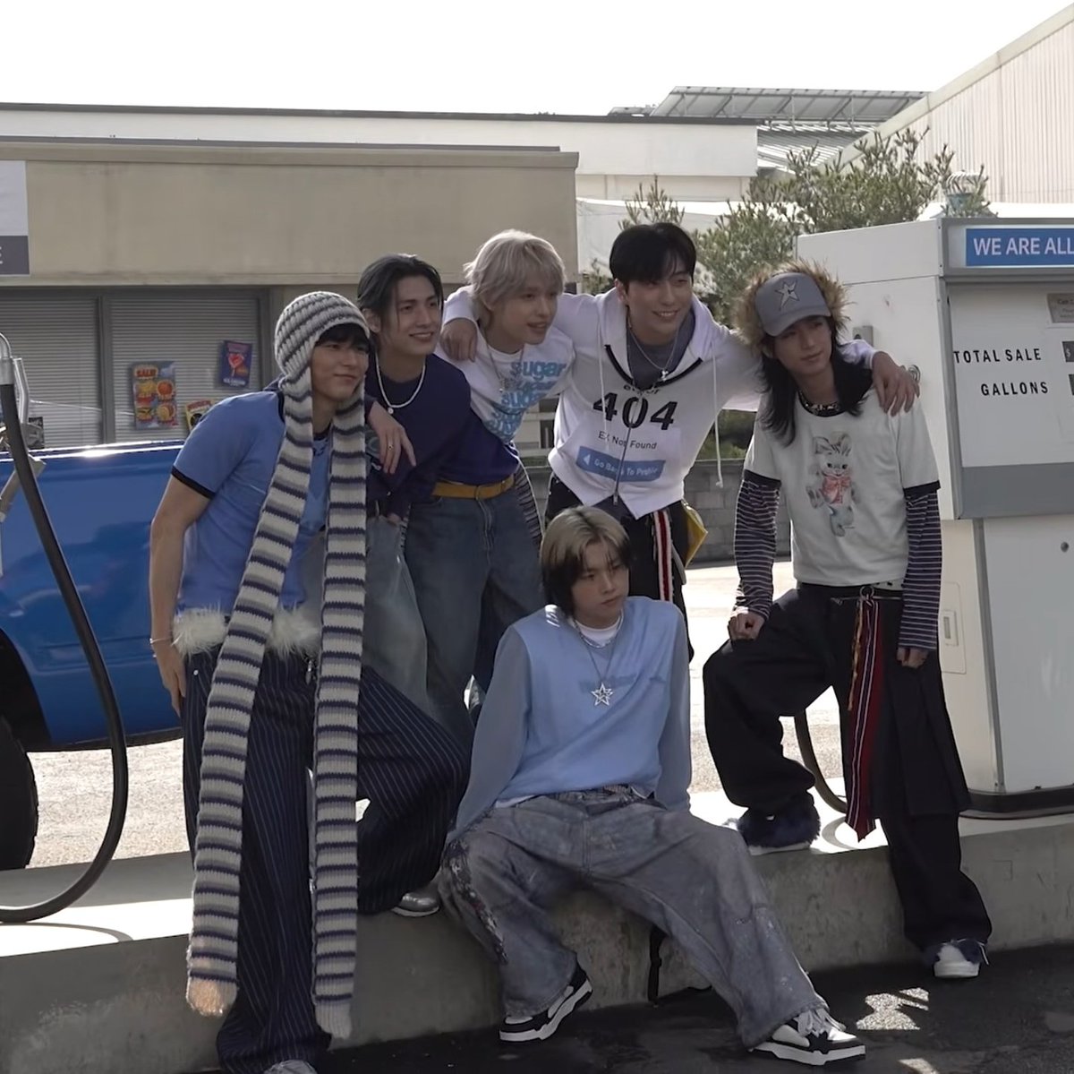 앙므 tweet media