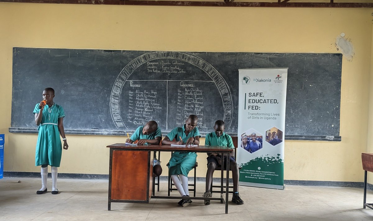 KaramojaRights's tweet photo. @AYDLinkUg Learners highlighted period poverty, menstrual stigma, and the urgent need for stronger protection of girls. Every voice matters in building a safer and more equitable future. 🎤📚💚

#YouthVoices #GenderEquality #EndPeriodPoverty #GirlsEducation https://t.co/QlMjwBu0Wn