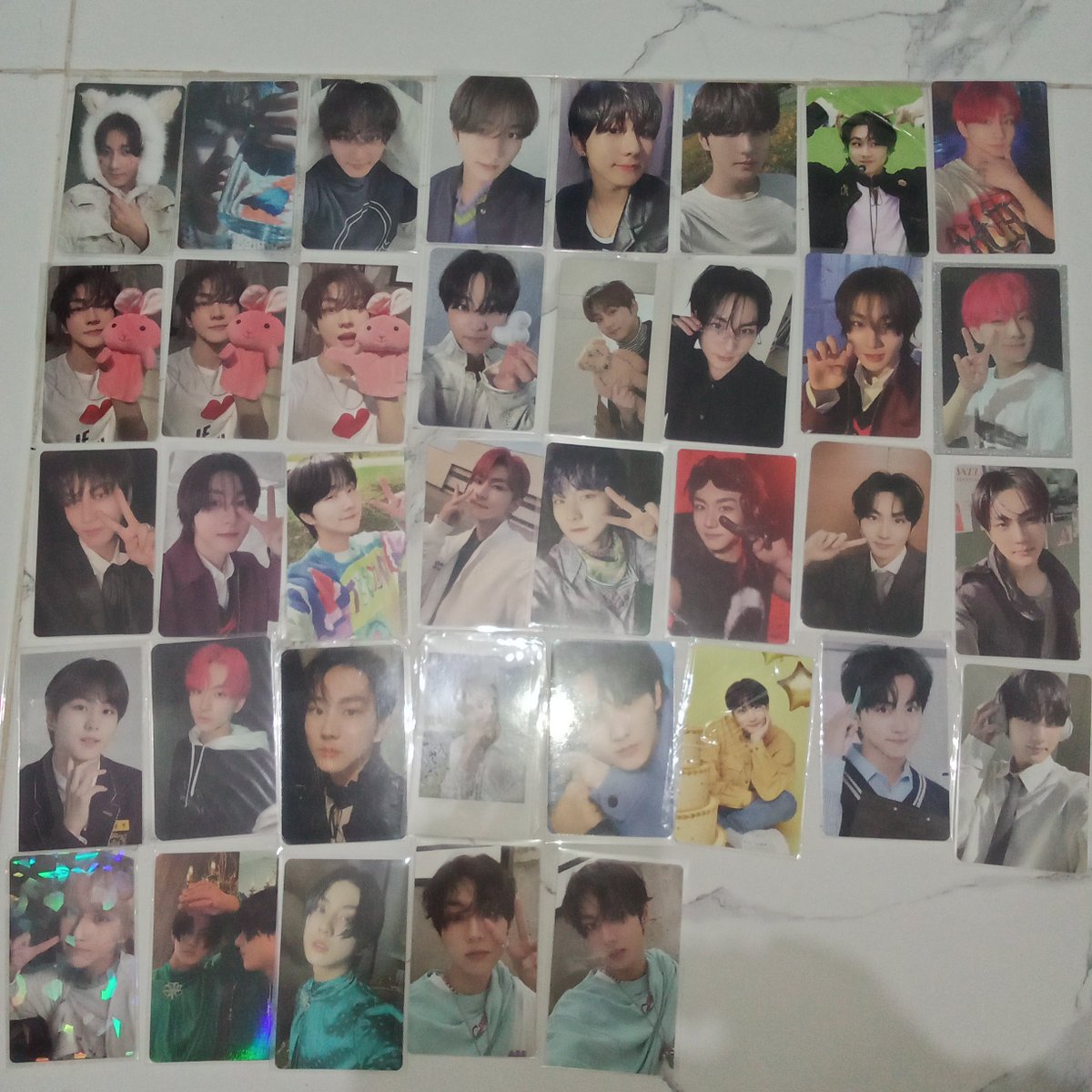 EnWissNow's tweet photo. Wts photocard enhypen jungwon heeseung Evan
Offer by DM 
Dom Jatim https://t.co/wV9qFGxhki