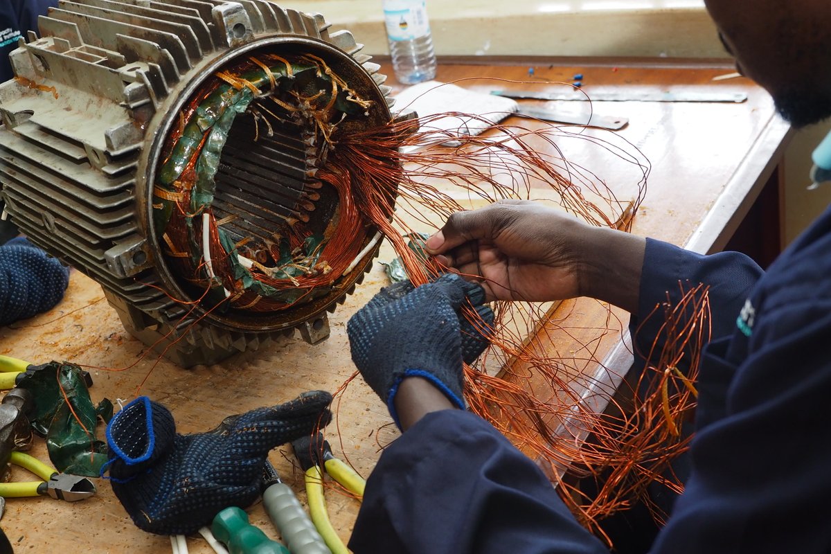KCDI_official's tweet photo. Every wire rewound. Every tool used. Every lesson applied.
At KCDI, learning happens where knowledge meets practice.
Skilling the Nation Together.
#KCDI #Practicalskills #Engineering #TVET #Capacitydevelopment #skillsforwork https://t.co/bsUTRNCtf4