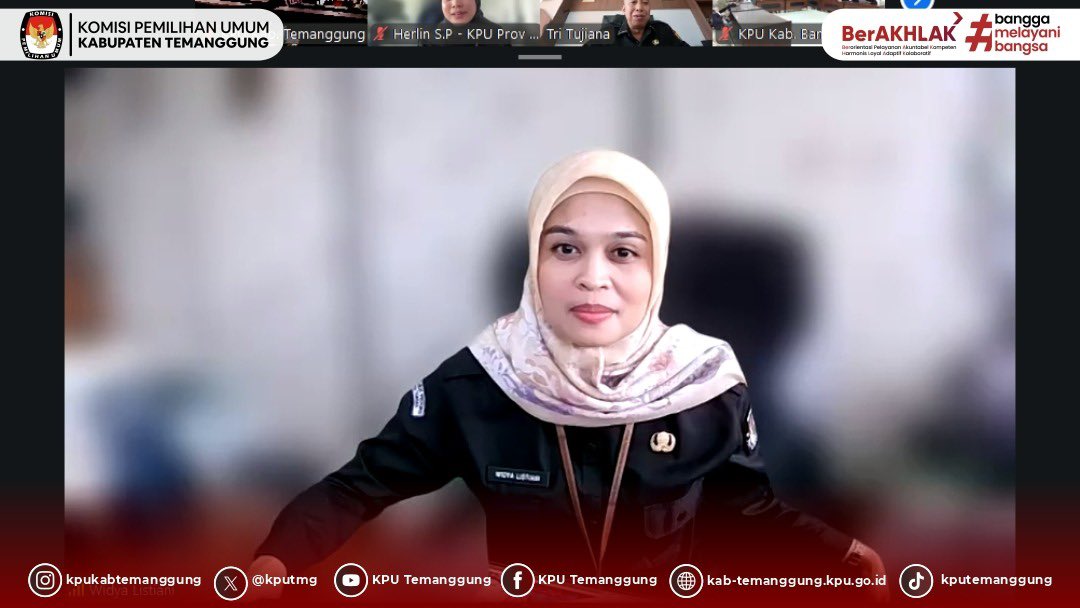 kputmg's tweet photo. #TemanPemilih, jajaran Sekretariat KPU Kabupaten Temanggung mengikuti Sosialisasi Penggunaan Aplikasi SIMPEL bagi ASN KPU Provinsi dan KPU Kabupaten/Kota se-Jawa Tengah secara daring pada Rabu (01/07/2026)
#kputemanggung
#kpumelayani
#SIMPEL https://t.co/UpmFb2wW7z