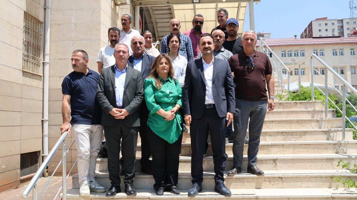 zekiirmez's tweet photo. Heyetimizle birlikte bugün #Şırnak'ta, #Diril Davasına katıldık.
#Mahkeme heyetinin kovuşturmanın genişletilmesi talebini reddetmesi ve yargılama esnasındaki #hukuksuz gelişmeler, davanın adil ve tarafsız bir biçimde ilerlemediğini bizlere net bir biçimde gösteriyor.
Bir sonraki duruşma 8 Eylül 2026 tarihinde olacak. Davanın takipçisi olmaya devam edeceğiz!