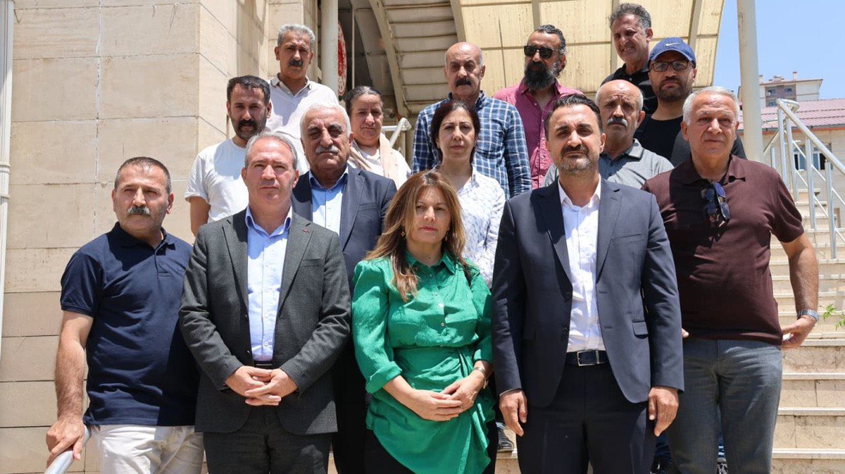 zekiirmez's tweet photo. Heyetimizle birlikte bugün #Şırnak'ta, #Diril Davasına katıldık.
#Mahkeme heyetinin kovuşturmanın genişletilmesi talebini reddetmesi ve yargılama esnasındaki #hukuksuz gelişmeler, davanın adil ve tarafsız bir biçimde ilerlemediğini bizlere net bir biçimde gösteriyor.
Bir sonraki duruşma 8 Eylül 2026 tarihinde olacak. Davanın takipçisi olmaya devam edeceğiz!