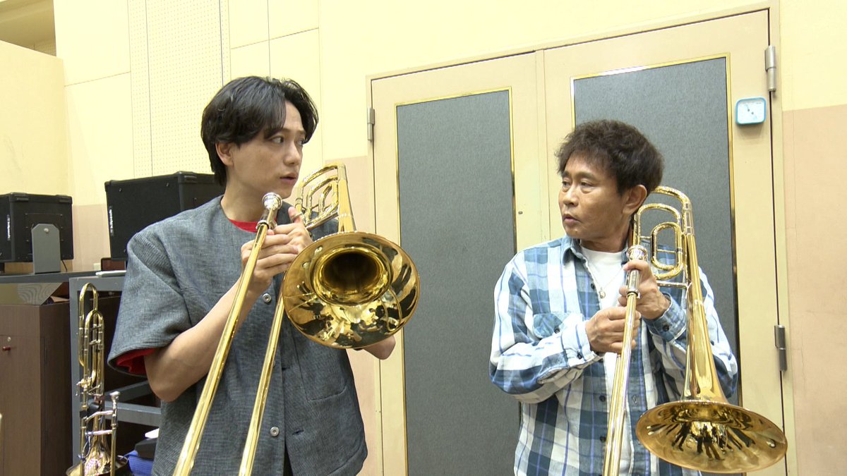 oricon's tweet photo. 浜田雅功&amp;山崎育三郎
大阪の大学でサプライズ登場に悲鳴
https://t.co/VmgqEhhDXe

#ごぶごぶ https://t.co/lQIbOfCSf0