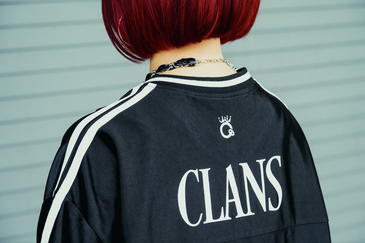 clan_queen_'s tweet photo. \ 𝙊𝙁𝙁𝙄𝘾𝙄𝘼𝙇𝙂𝙊𝙊𝘿𝙎 𝙄𝙣𝙛𝙤 /
────────────

CLAN QUEEN UNIFORM SHIRT
SIZE : FREE ¥5,500

────────────

📸 Photo by @_edosota_

#CLANQUEEN https://t.co/T634grADi3