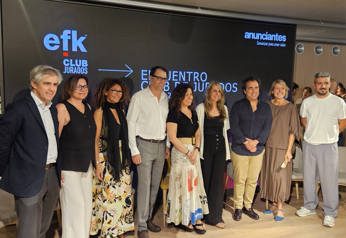SCOPEN_es's tweet photo. 💡Ayer tuvo lugar el primer 𝗘𝗻𝗰𝘂𝗲𝗻𝘁𝗿𝗼 𝗱𝗲𝗹 𝗖𝗹𝘂𝗯 𝗱𝗲 𝗝𝘂𝗿𝗮𝗱𝗼𝘀 de los @PremiosEficacia 2026 de @aeanunciantes , con el patrocinio de @dentsuESP 
 
Una jornada para entender como está evolucionando la #eficacia en comunicación https://t.co/vpHk9IsjVC
