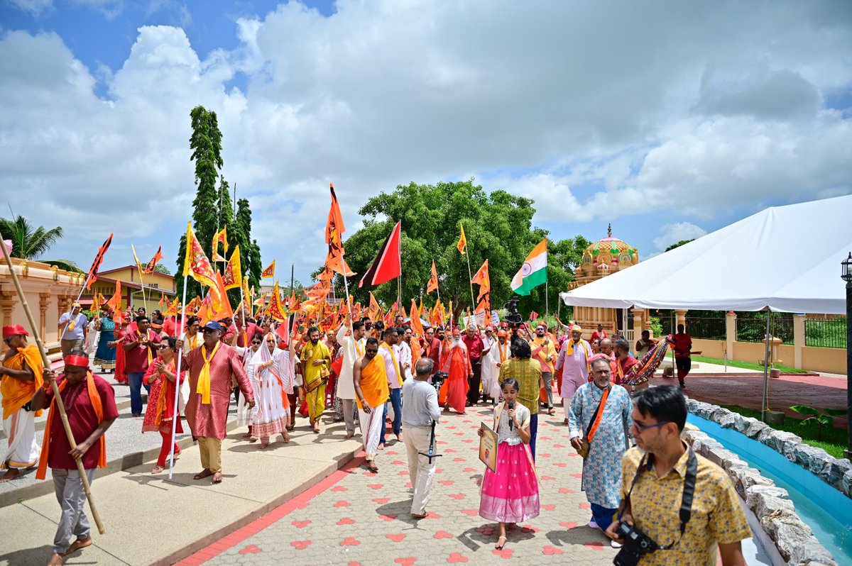 SgsSwamiji's tweet photo. Sri Dattatreya Yoga Centre • Trinidad and Tobago • 1 July 2026

• Sri Chakra Puja
• Hanuman Chalisa Parayana
• Karya Siddhi Hanuman Darshana

#sgsswamiji #swarnayatra #swarnayatra2026 #sgsashrama #dattapeetham #avadhootadattapeetham https://t.co/AS0n23c2JV