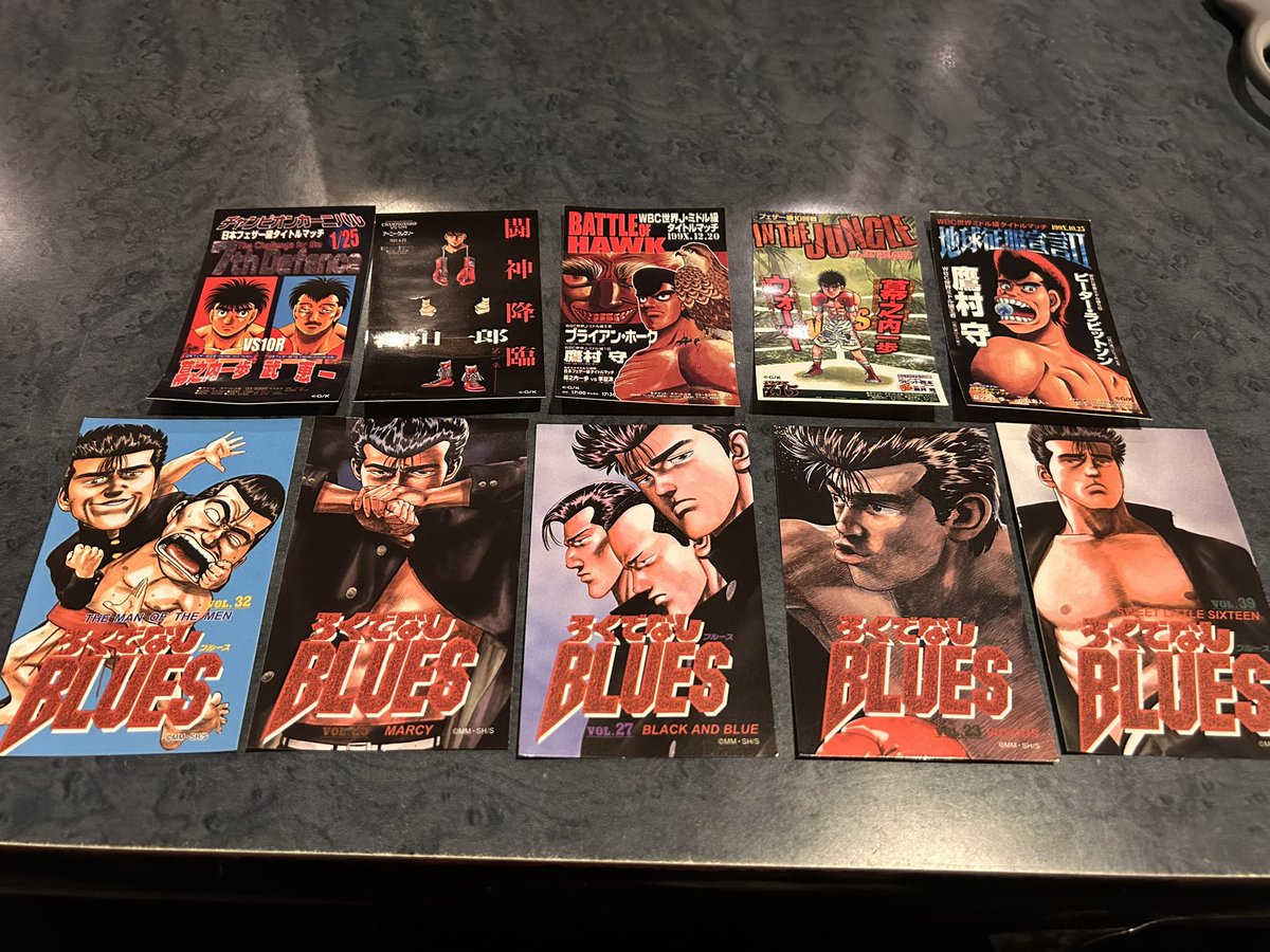Bar_POLY_GON's tweet photo. 『ろくでなしBLUES カバーアート』
『はじめの一歩 ポスターアート』
(いずれもステッカーガム)これを与次郎のダイソーで見つけたワイ大興奮🙄‼️

開封の儀生配信のご視聴ありがとうございました😌🙏
※天文館には売ってないから注意だぞ🫵

OPEN at 20:00
とむくんDAY😸

全種集めたくなった https://t.co/DjEUAMGi6I