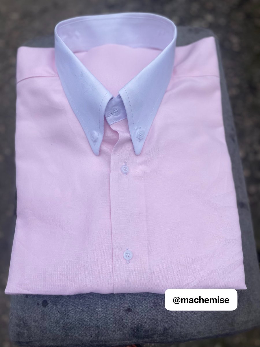 Machemise2's tweet photo. Chemise col cassé 🩷🤍 https://t.co/ElqPjrGvyN