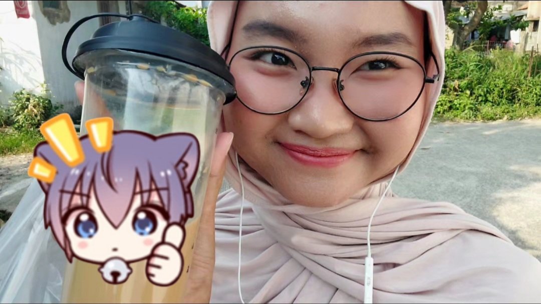 draftihng's tweet photo. karena kangen my mamah gw aku jadi kita jemput ksk kesukaan si mamah itu hufttt😔😔 https://t.co/z7DOO4VbYU