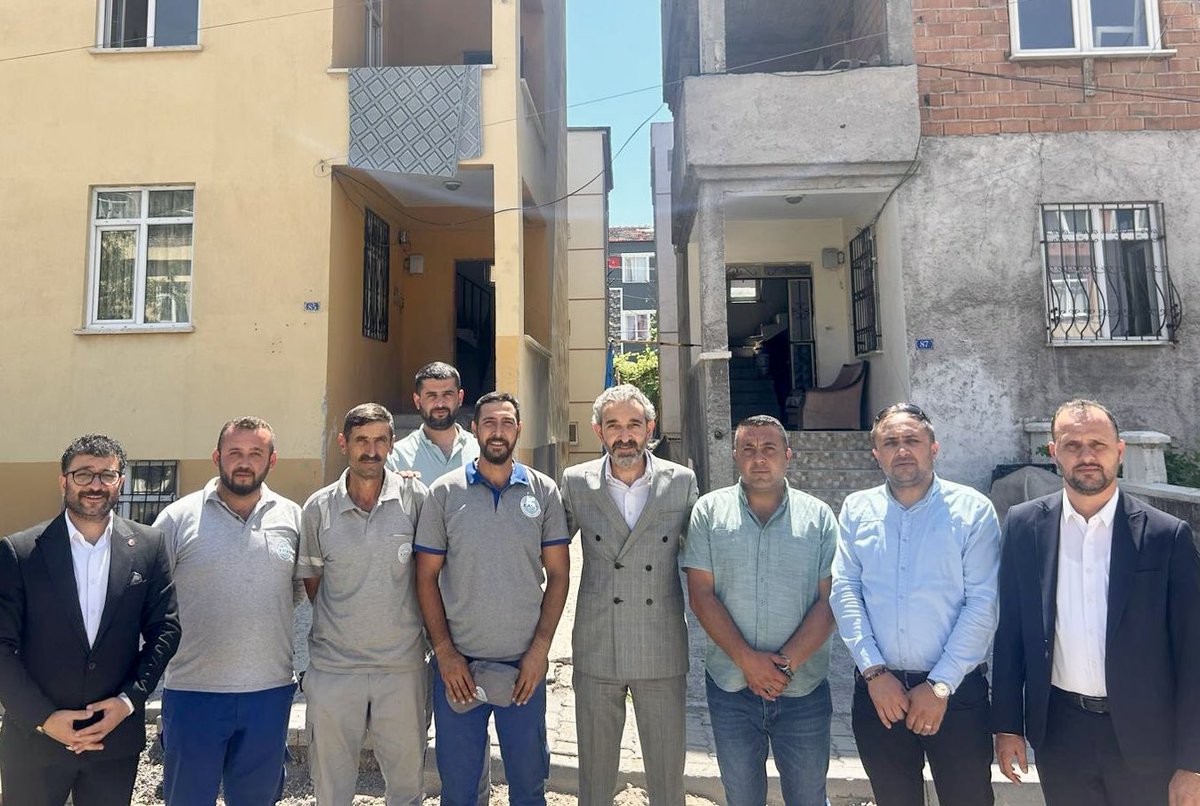hizmetiskayseri's tweet photo. Ziyarete Şube Başkan Yardımcılarımız Bekir Bilgiç, Ahmet Güneş, Denetim Kurulu Üyemiz Hamit Erdoğan ve İşyeri Sendika Temsilcimiz Ekrem Çınar eşlik etti.
2/2 https://t.co/HfbXUqDwdo