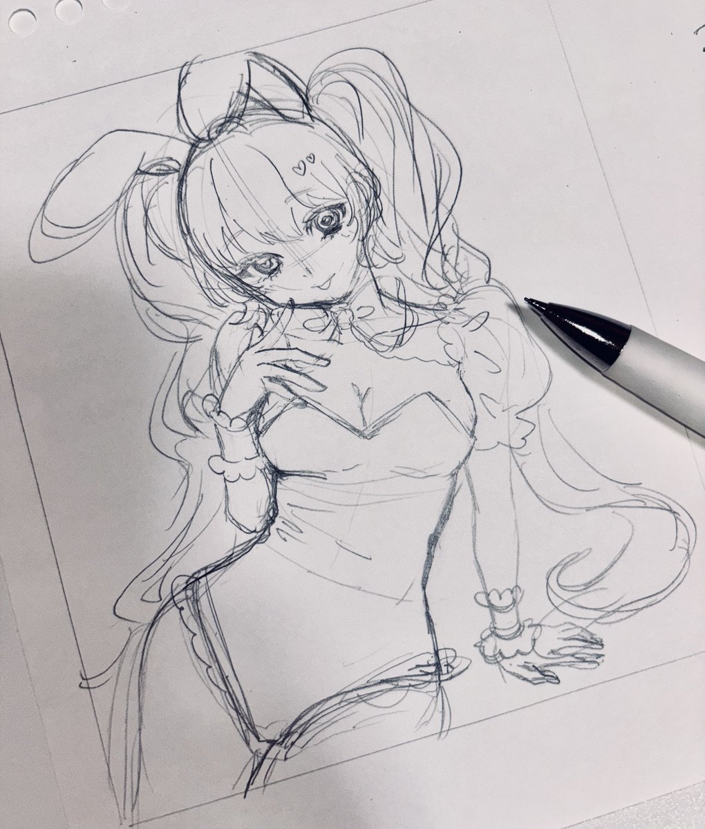 iidasan879's tweet photo. クソ雑なラフが1番上手くみえるのなんで https://t.co/oK0k4D03Ya