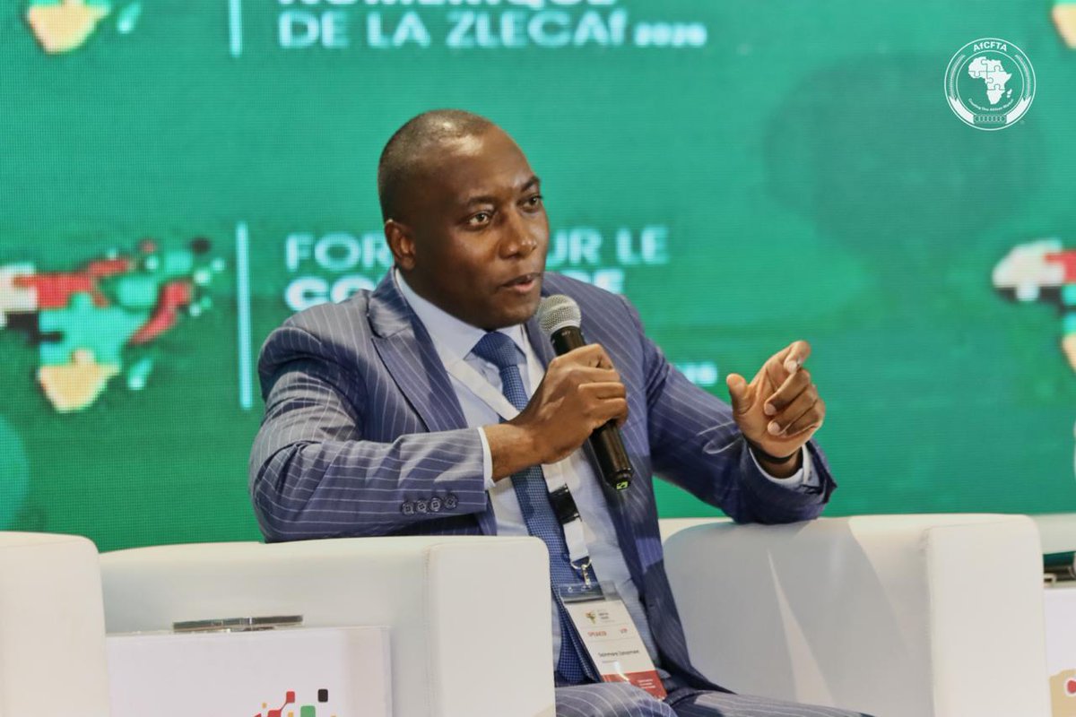 AfCFTA's tweet photo. “Our borders must become gateways for trade, not barriers.”

Alh. Bashir Adewale Adeniyi, @CustomsNG  Service, at #ADTF26

Digital customs systems. Paperless trade. Secure cross-border data. This is the roadmap for an AfCFTA that opens — not blocks.

#ADTF26 #CreatingOneAfricanMarket #AfCFTA #DigitalTrade