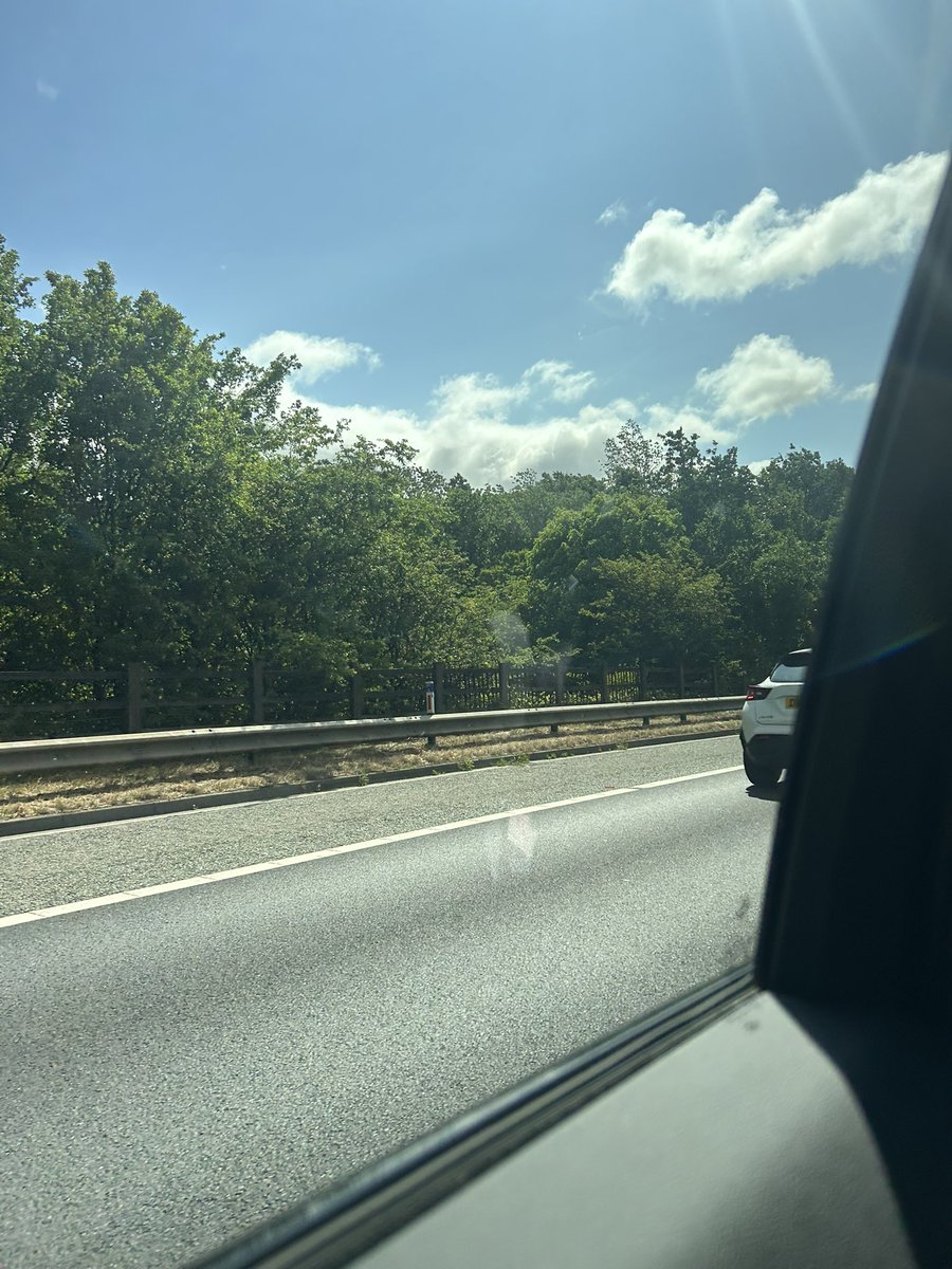 smileylando's tweet photo. silverstone inbound😛😛😛😛 https://t.co/pn6GgdaBcs
