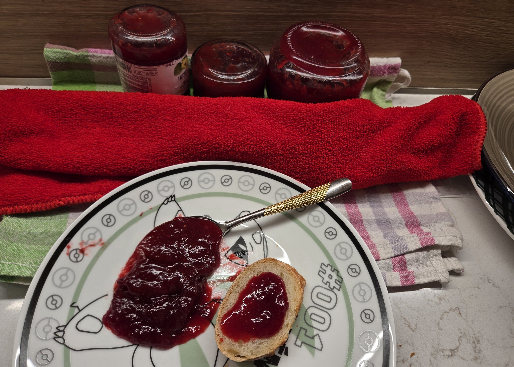 Raspberry jam made with raspberries straight from my garden ^^ You can't get any more homemade than this :P If I spoon feed you a little bite, will you taste some? 🥰 https://t.co/gxeCAFxhMw