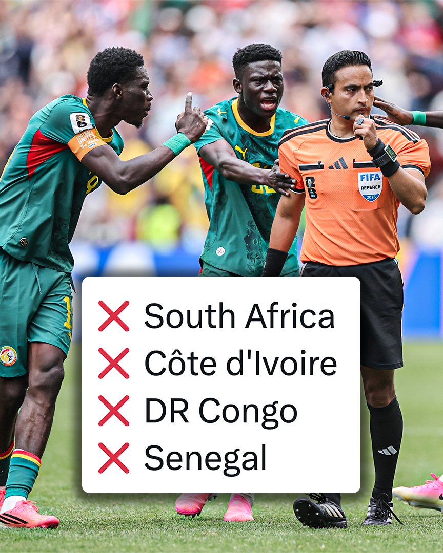 thokozanimageba's tweet photo. @MickyJnr__ @PetersWonderboy Africans got a long way to go before they got their best foot forward. Go Morocco 👏 https://t.co/4Iq9ME2iIJ