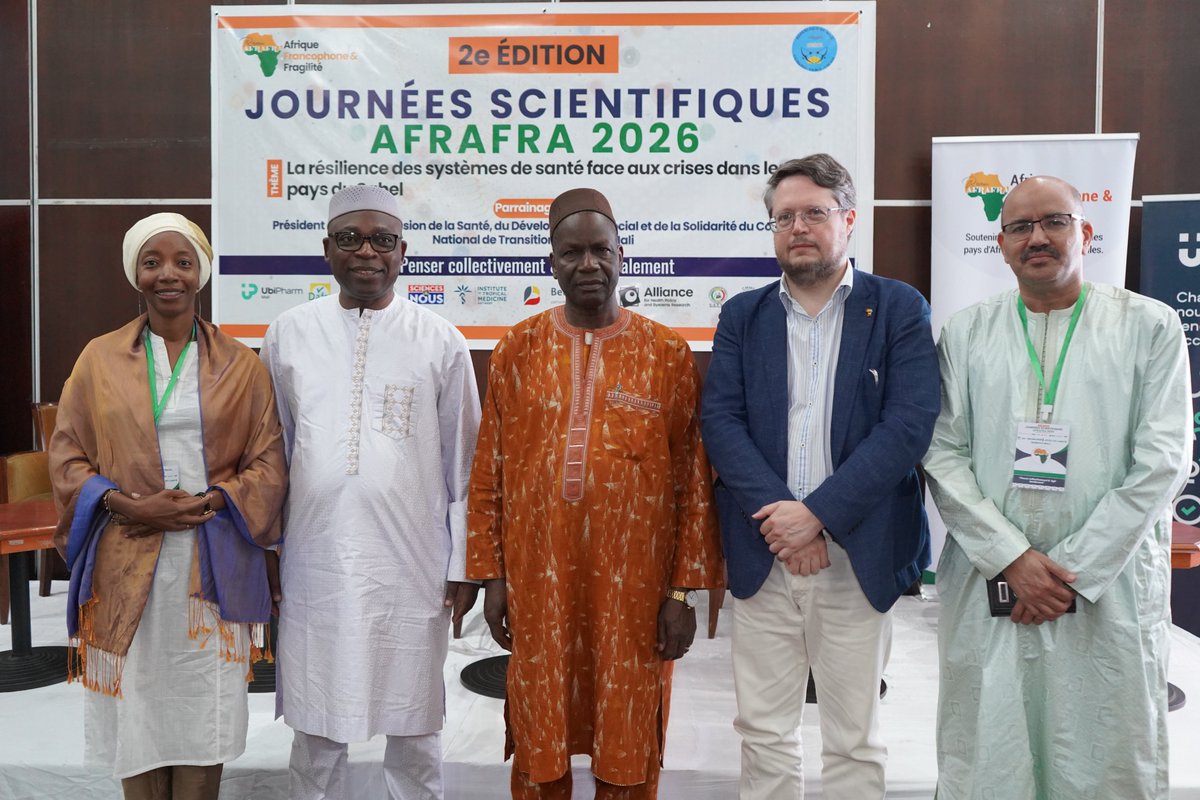 UCRC5's tweet photo. 2nd AFRAFRA Scientific Day: Prof. Seydou DOUMBIA moderates a panel on the health of internally displaced persons
https://t.co/6I8tb1vuKK https://t.co/jyl9Vy0v6W
