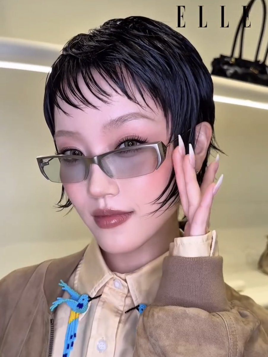 hourlychisa's tweet photo. chisa for elle japan https://t.co/tQJ38wYUST