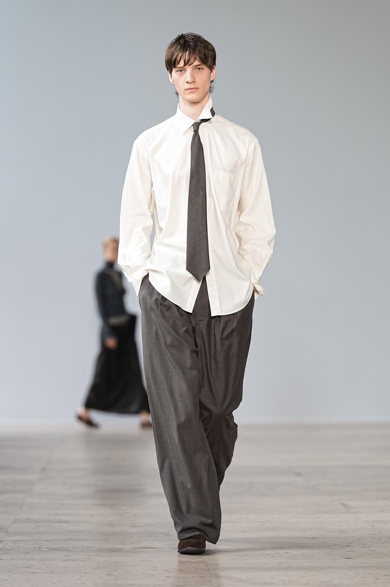 ken_fashion_222's tweet photo. シュタイン https://t.co/FY3Hgl9ghV