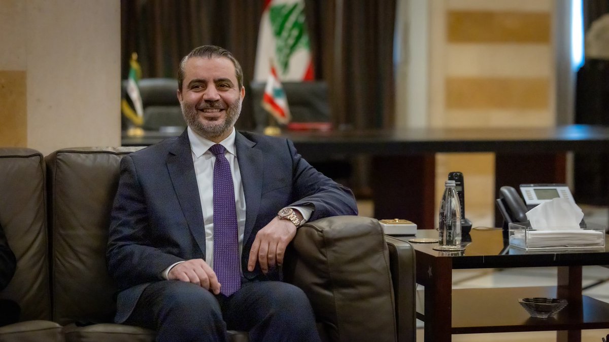 syrianmofaex's tweet photo. التقى وزير الخارجية والمغتربين السيد أسعد حسن الشيباني في العاصمة بيروت، دولة رئيس مجلس وزراء الجمهورية اللبنانية الشقيقة السيد نواف سلام، حيث بحث الجانبان سبل تعزيز العلاقات الثنائية، وأكدا على أهمية احترام سيادة البلدين، وتشكيل اللجنة العليا السورية–اللبنانية، ومناقشة تعزيز التعاون الاقتصادي بين البلدين.
