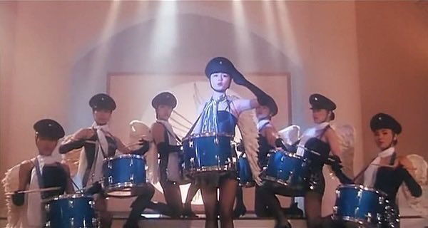 Sabane_u's tweet photo. 抗日ドラマに出てくる日本軍の女性キャラ、映画だけどツイ•ハーク作品『財叔之橫掃千軍』ではジョイス•コウ演じる川島芳子がかなり性癖クラッシャーだし、日本軍万歳ミュージカルシーンがめちゃくちゃトンチキなので大変オススメ。あのディーン•セキが主演というだけで見る価値がある。 https://t.co/kH6WqaAp8O