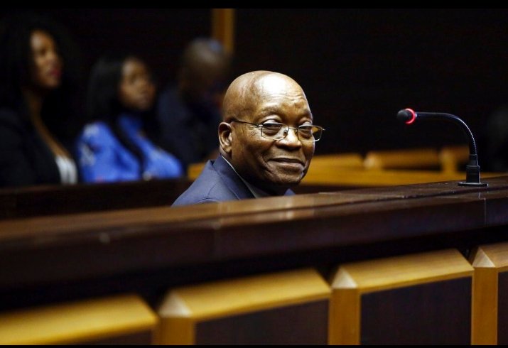 DrJACKRA's tweet photo. @NalediChirwa Look how happy Panyaza is when Tebza mention the EFF. 🤣 https://t.co/YbZHGWcgSf