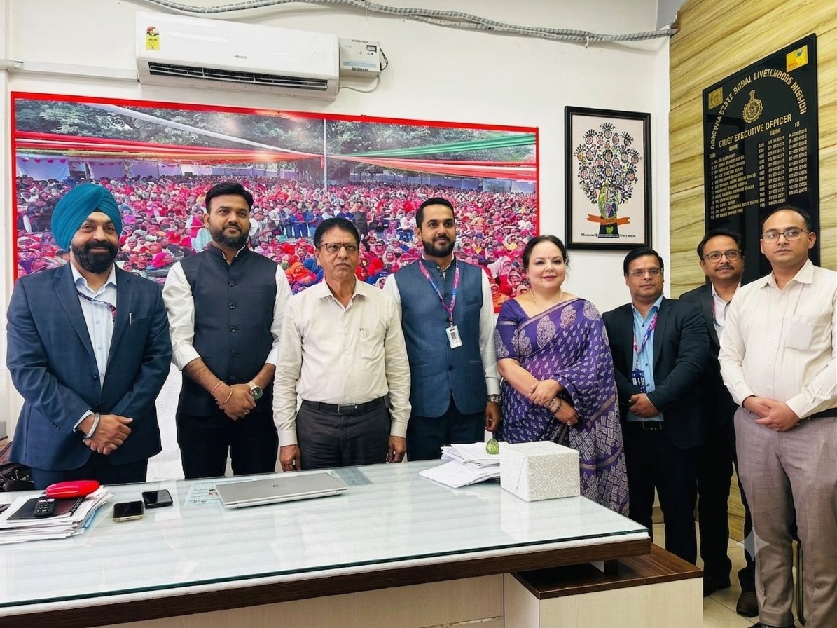 sbigeneral's tweet photo. SBI General Insurance has signed a strategic MoU with Haryana State Rural Livelihoods Mission (HSRLM) to expand insurance penetration and promote financial protection across rural Haryana.

The MoU was signed in the presence of Shri Suraj Bhan, IFS (Retd.), Chief Executive Officer & Shri Manoj Kumar (State Project Manager) from HSRLM, along with Smt. Priya Kumar (Sr. Executive Vice President & Business Head), Shri Piyush Kumar Singh (Head – Rural, Agriculture & Micro Insurance), Shri Shatrughan Singh (Head - Compliance & Regulatory Affairs), Shri Supreet Tuteja (Deputy Regional Head - North 1), Shri Amit Bengali (Lead - Regulatory, Government & Tender Business), Shri Jatin Sharma (State Manager, Bima Vahak) & Shri Rajesh Patel (RSM, RRMI, North 1) from SBI General Insurance.

We sincerely thank our Managing Director, Shri Naveen Chandra Jha, and Deputy CEO, Shri Mohd. Arif Khan, for their invaluable guidance and support.

This strategic alliance is not just about insurance, it is about strengthening livelihoods and creating lasting social impact across rural Haryana, in line with IRDAI's vision of “Insurance for All by 2047.”

#SBIGeneralInsurance #HSRLM #PartnershipForProgress #InsuranceForAll