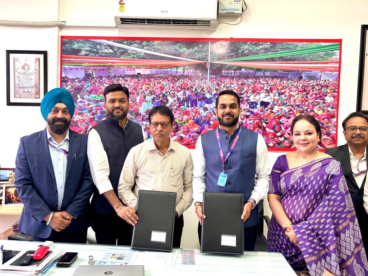 sbigeneral's tweet photo. SBI General Insurance has signed a strategic MoU with Haryana State Rural Livelihoods Mission (HSRLM) to expand insurance penetration and promote financial protection across rural Haryana.

The MoU was signed in the presence of Shri Suraj Bhan, IFS (Retd.), Chief Executive Officer & Shri Manoj Kumar (State Project Manager) from HSRLM, along with Smt. Priya Kumar (Sr. Executive Vice President & Business Head), Shri Piyush Kumar Singh (Head – Rural, Agriculture & Micro Insurance), Shri Shatrughan Singh (Head - Compliance & Regulatory Affairs), Shri Supreet Tuteja (Deputy Regional Head - North 1), Shri Amit Bengali (Lead - Regulatory, Government & Tender Business), Shri Jatin Sharma (State Manager, Bima Vahak) & Shri Rajesh Patel (RSM, RRMI, North 1) from SBI General Insurance.

We sincerely thank our Managing Director, Shri Naveen Chandra Jha, and Deputy CEO, Shri Mohd. Arif Khan, for their invaluable guidance and support.

This strategic alliance is not just about insurance, it is about strengthening livelihoods and creating lasting social impact across rural Haryana, in line with IRDAI's vision of “Insurance for All by 2047.”

#SBIGeneralInsurance #HSRLM #PartnershipForProgress #InsuranceForAll