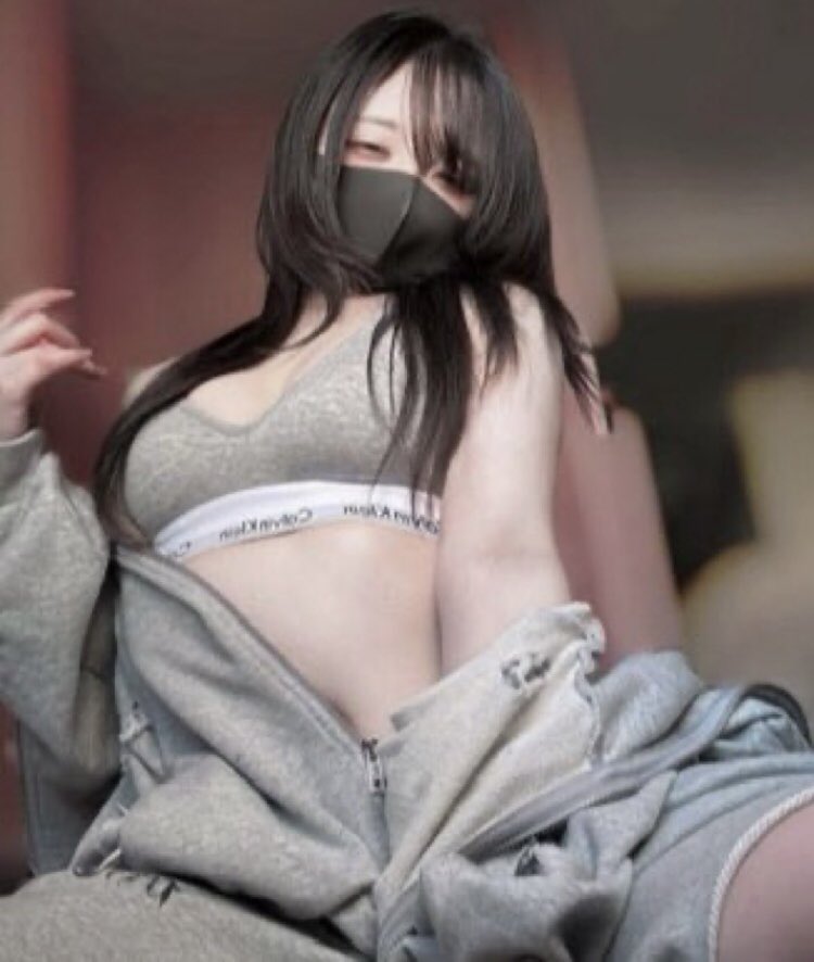 Ebgckr's tweet photo. コメ欄ですっぽんぽん https://t.co/MIEAs8cE3d