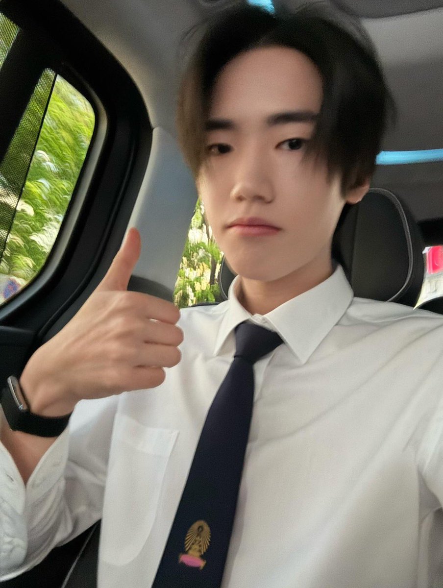 ncbirj's tweet photo. เรียกน้องพีมไม่หันแล้วนะ พี่ธนัชโคตรหล่อ
#PEEMTANAT 
#9214KIDS https://t.co/kfScpzExDD