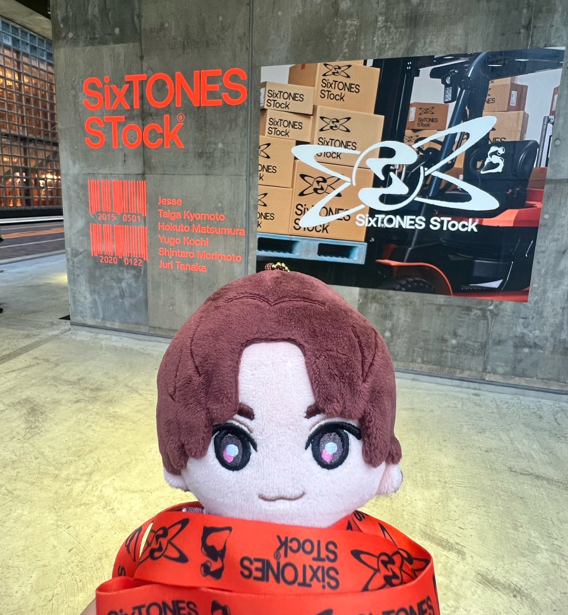 taigamochi174's tweet photo. ストスト行ってきた！
ある程度余裕持って回れて自分的には満足☺️
初日から膨大な情報をまとめてレポしてくれた先人たちのおかげ😢✨感謝🙇‍♀️
私もレポに助けられたので主観ではありますがALTにレポと感想のせます☺️
大我くんQRの場所などはわかる範囲ですがお伝えできるかと思います🐹
#SixTONES_STock https://t.co/U8zy8pY87P