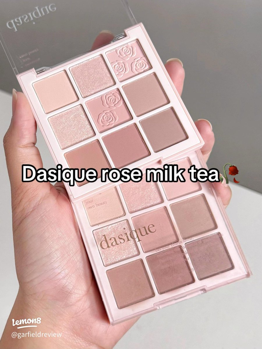 daisytulula's tweet photo. ส่งต่อ dasique rose milk tea palette 🌸

— 479฿ ส่งฟรี (from600+)
— ลองใช้ครั้งเดียว ดูเพิ่มเติม dm ค่า

#ส่งต่อเครื่องสำอาง #ส่งต่อเครื่องสำอางค์ 
#ส่งต่อdasique #ส่งต่อเครื่องสำอ��งมือสอง 
#ส่งต่อคสอ https://t.co/AlCy5Mzn2F
