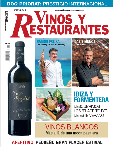 revistavinos's tweet photo. En la portada de julio, Heritage de @pazopegullal @Rias_Baixas y los chefs @Dabizdiverxo y @RamonFreixa que estrenan restaurantes en Ibiza y Formentera. También os hablamos de los vinos de la @doqpriorat , de los vinos blancos, del aperitivo, de terrazas... ¡Descárgatela gratis! https://t.co/4vi4s4TRge