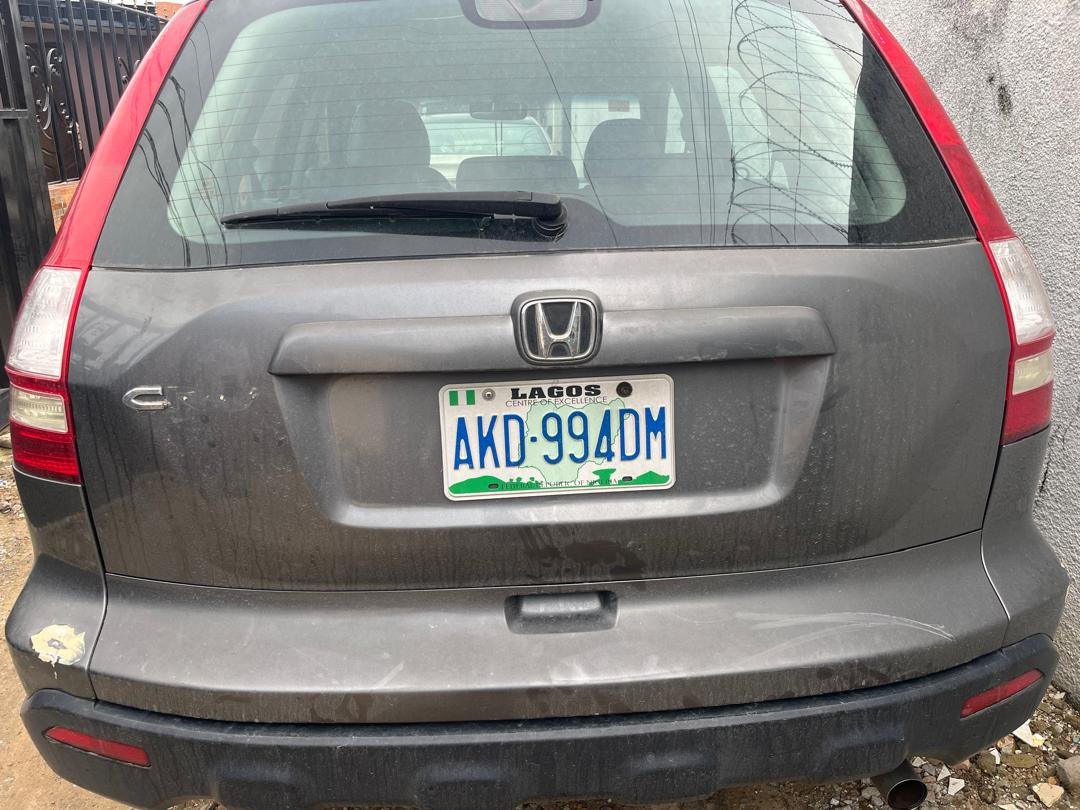 Official_ObiGee's tweet photo. 2008 honda CRV 
Neatly Registered 
Everything working perfectly 
Price 5M
Location surulere https://t.co/qMhlx5ygoH