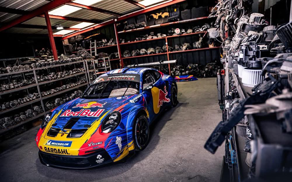 SebastienLoeb's tweet photo. Ready 🔥👊🏻
#RallyeCharlemagneGoldenPalace #RedBullMotorsports #RichardMille #MichelinMotorsport #Bardahl #LoebFrayMédiaMotorsport #Sadev #Sparco #FrancePareBrise #Xtremecolor #Milwaukee #CRAI #GroupeRogerMartin #MotorsportActivities https://t.co/MD5YFyC4Rx