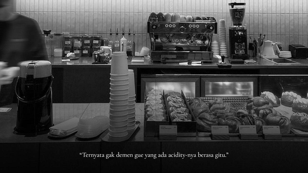 NalamPandir's tweet photo. ⠀
⠀⠀  KOPI TERNIAT — 02/07/2026
⠀⠀  Kota Depok, Jawa Barat, Indonesia

Thank you Abang karena udah mau ditanyain soal V60, French Press, sampe ke biji-bijiannya. Walau tetep aja lidah gue cocoknya sama latte, soalnya pake susu hehehe. 😓
⠀ https://t.co/CpG2aAaGeb