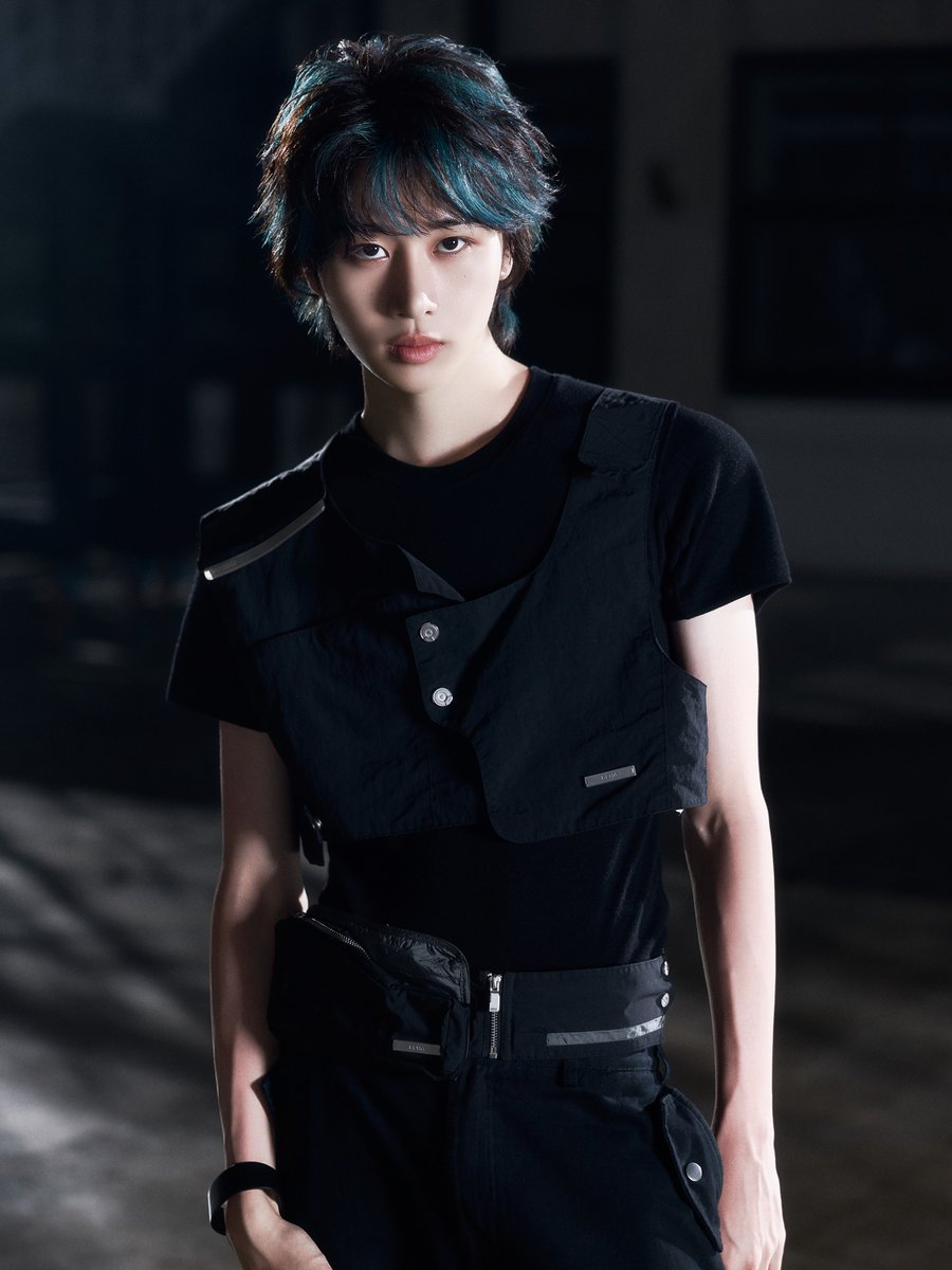 AEN_offcl's tweet photo. AEN THE 1ST EP [A NEW ERA OF NOW]
‘Clockwise’ PERFORMANCE FILM CONCEPT PHOTO

#HARU #하루

2026.08.05 6PM (KST/JST) Release

#AEN #에이엔 #エイエン
#A_NEW_ERA_OF_NOW
#Clockwise https://t.co/qq5cx86IZm