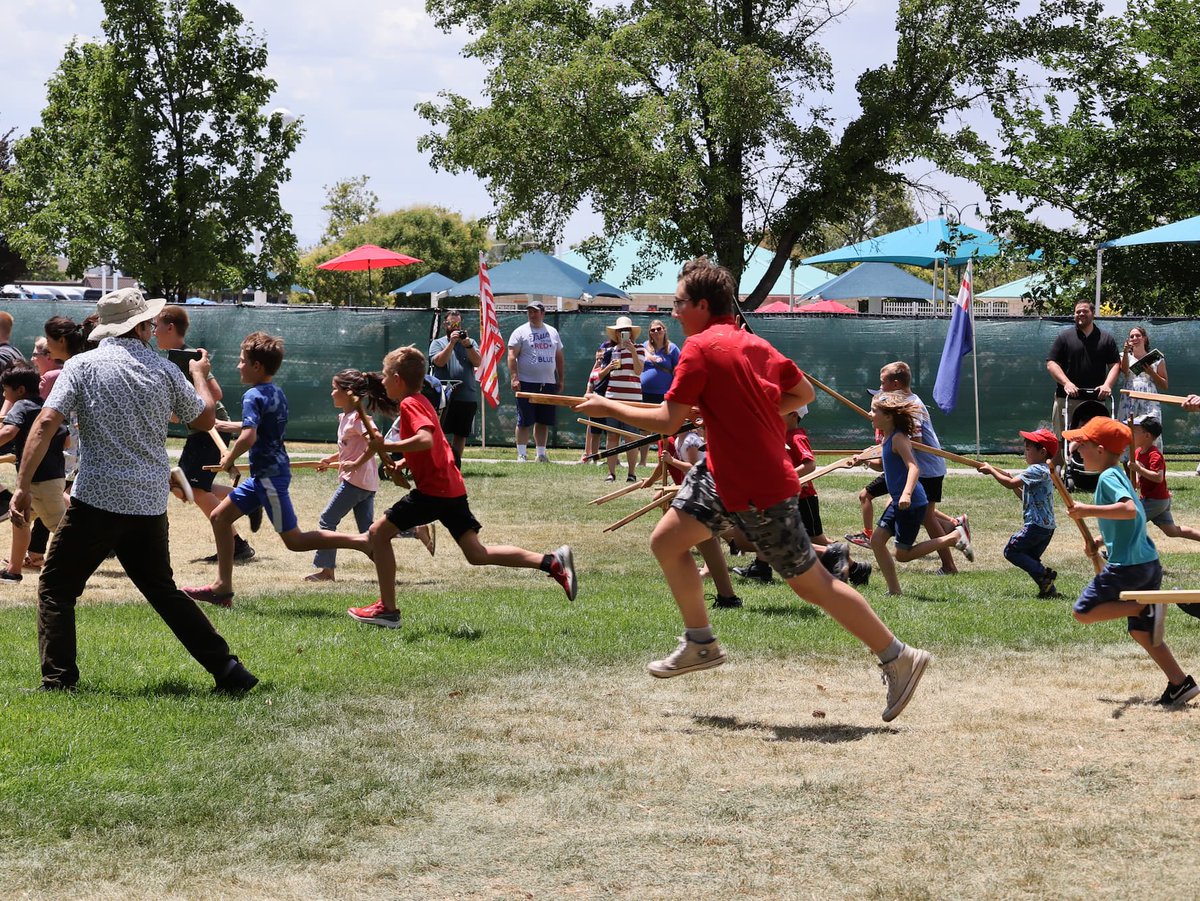 colonailfest's tweet photo. Make sure you RUN, don't walk to the Utah Colonial Heritage Festival! Don't Miss it!

Going on 🔥NOW🔥 July 2nd through July 4th in Orem, Utah at Scera Park 600 South State Street Orem, Utah!

Visit our website (link in bio) #colonialhistory #UCHF26 #Utah #history #US250... https://t.co/5K0LWWFvso