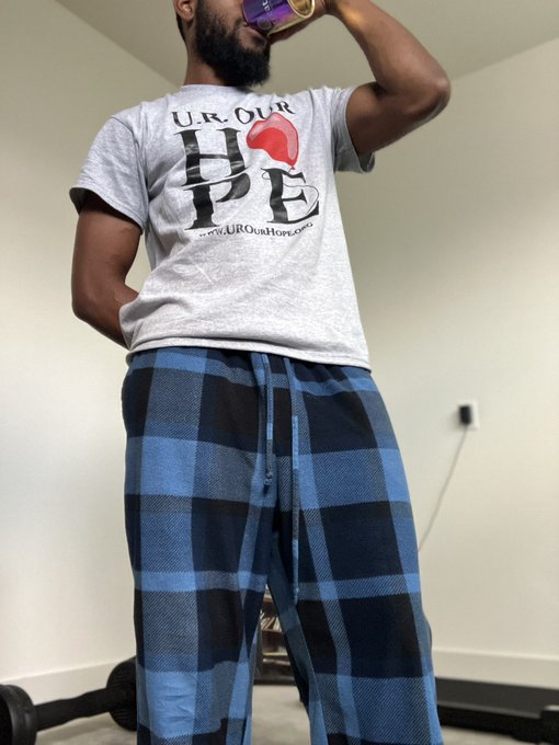 ModeratelyJay💕🔞 - 2 pic. On/Off https://t.co/cOcjlgwbo9