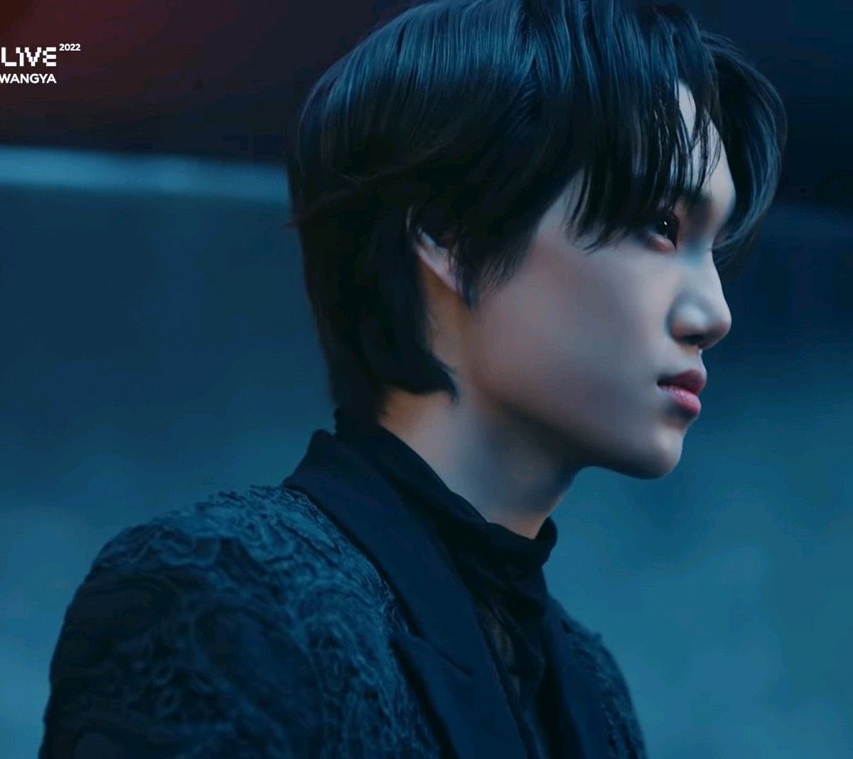 yang_gang_nn's tweet photo. 제가 가장 아름답다고 생각하는 착장 1위입니다 https://t.co/aR2Ma0dTvh