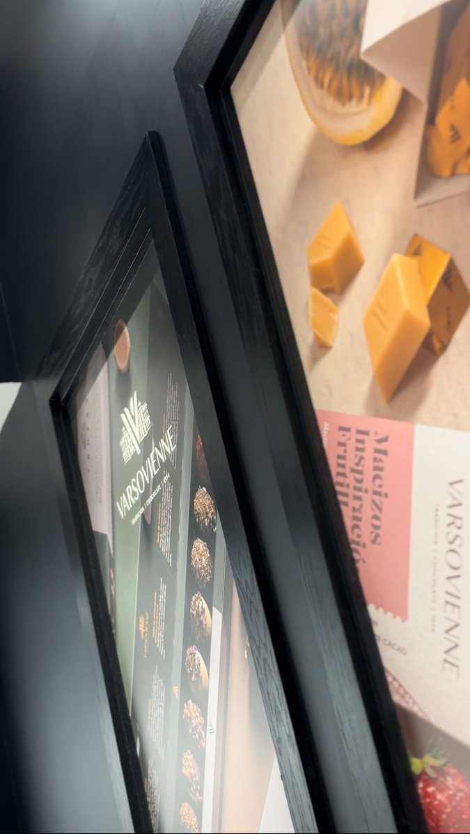 mish_imPERFECT's tweet photo. current feeling: sunsets, rain on the window, bare feet https://t.co/Wfl9OtugDK
