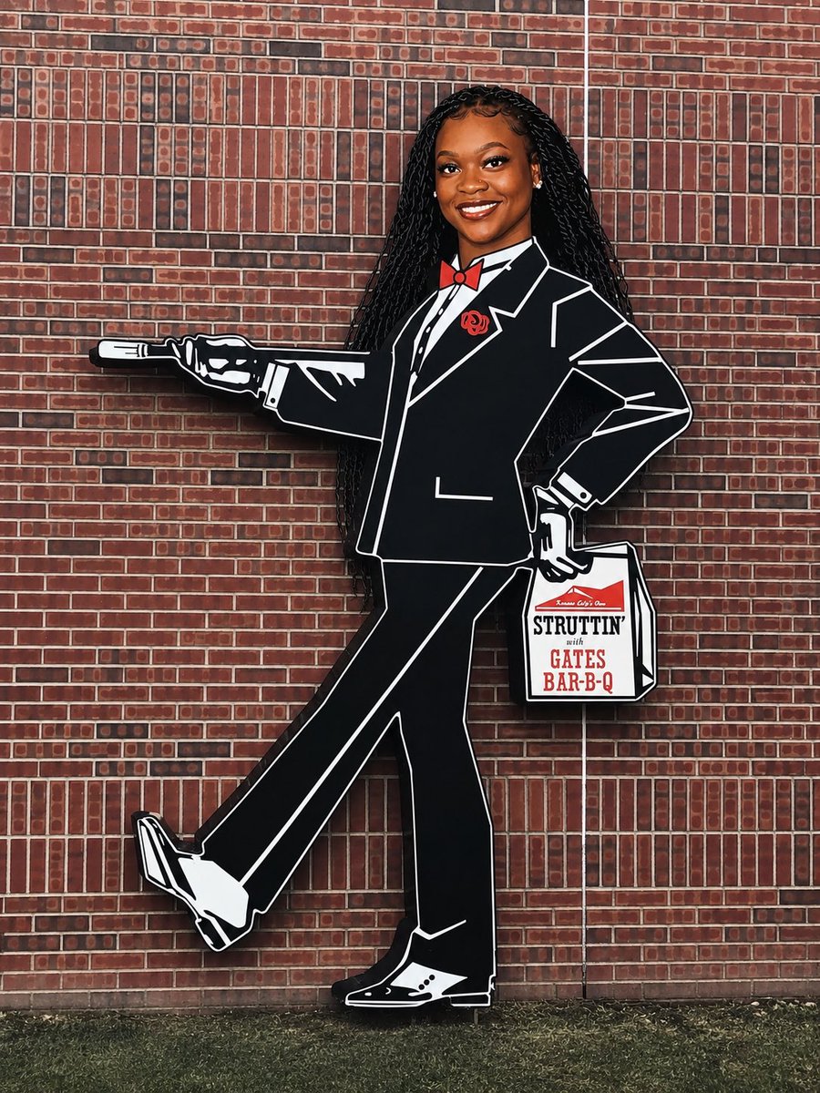 DeonaHuSTLe's tweet photo. Hey Kansas City, What’s your “Go-To” order at Gates? 🧐‼️
￼
 #BBQ #HustleAndShyneITM https://t.co/isHznbBXlv