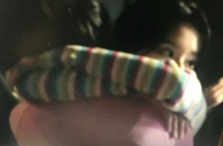 saturnzyos's tweet photo. au #michaeng — picture you.

Chaeyoung é uma fotografa independente. Um dia estava caminhando pela praia e se deparou com uma bela moça, tirando uma foto sua. Mal sabia ela que sua carreira nunca mais seria a mesma. https://t.co/DakUnL4Mkl