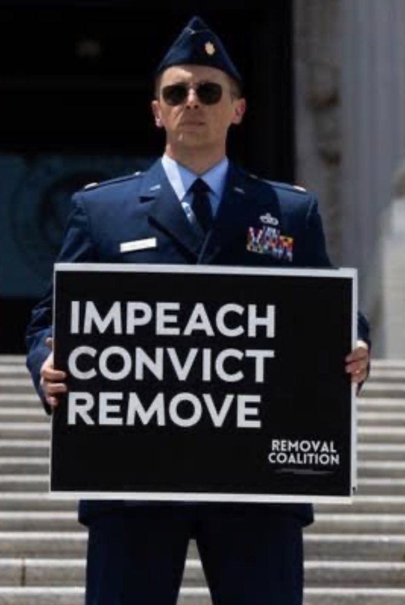 JoernRasmussen's tweet photo. GIVE THIS MAN A MEDAL!!

Are You All Completely and Totally Fact Resistant???? 🫵🏻🫵🏻🇺🇸🇺🇸🤡🤡
USA 🇺🇸 IS LOSING  
B I G T I M E!!!🤷🏼‍♂️ WAKE UP🫵🏻🇺🇸 https://t.co/n3p4To9KAC