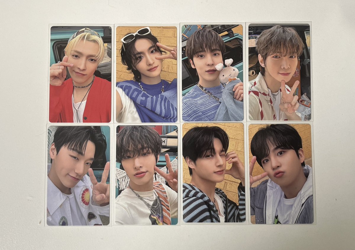 ttteonggg's tweet photo. 2024 에이티즈 썸머 포토북 
ATEEZ SUMMER PHOTOBOOK DVD ver.

단순 개봉
포카 O

4.0
dm/kkt

홍중 성화 윤호 여상 산 민기 우영 종호hongjoong seonghwa yunho yeosang san mingi wooyoung jongho pc poca md 양도 https://t.co/0P1xUQIpc5