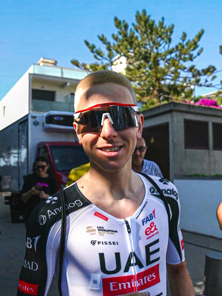 lucxsronald's tweet photo. Pogi is Tour-ready in Barcelona also with fresh haircut. 😏

📷: Eurosport Hungary #TDF2026 https://t.co/rtfiNCNdQi